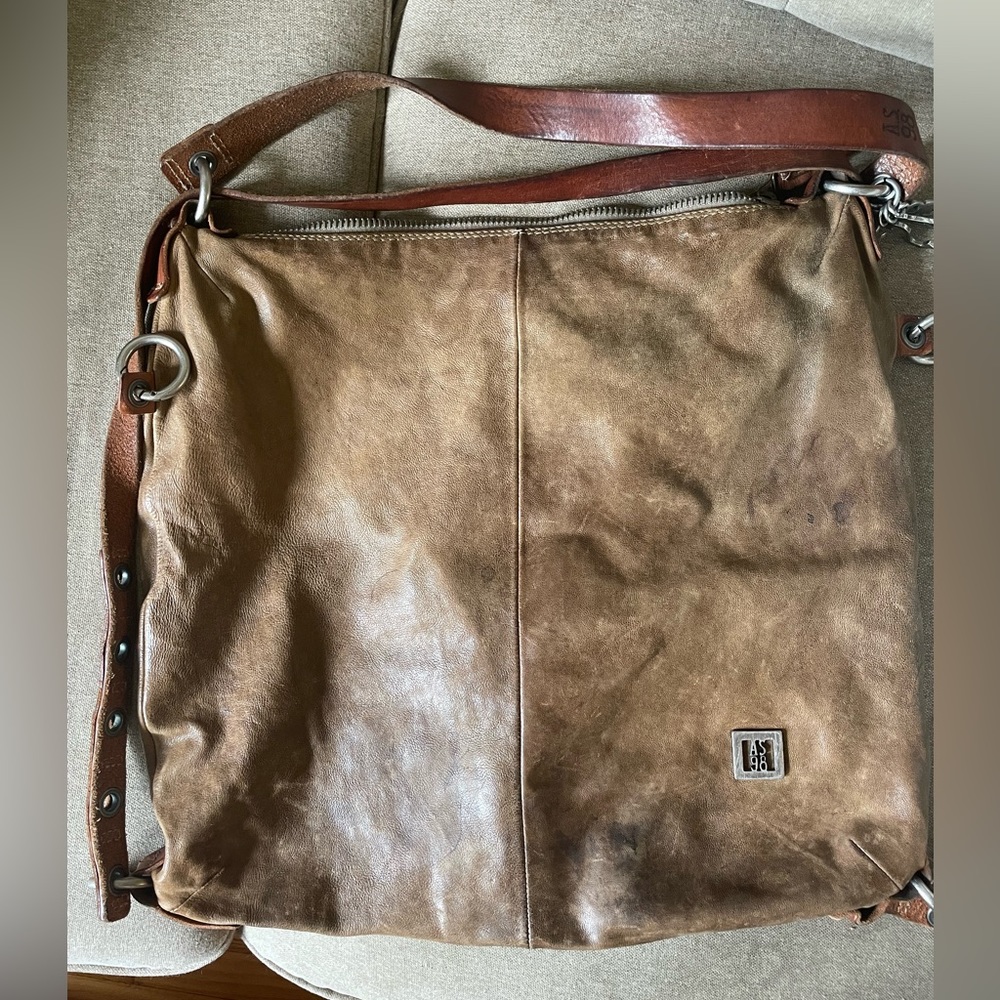 Leather bag convertible back back/tote